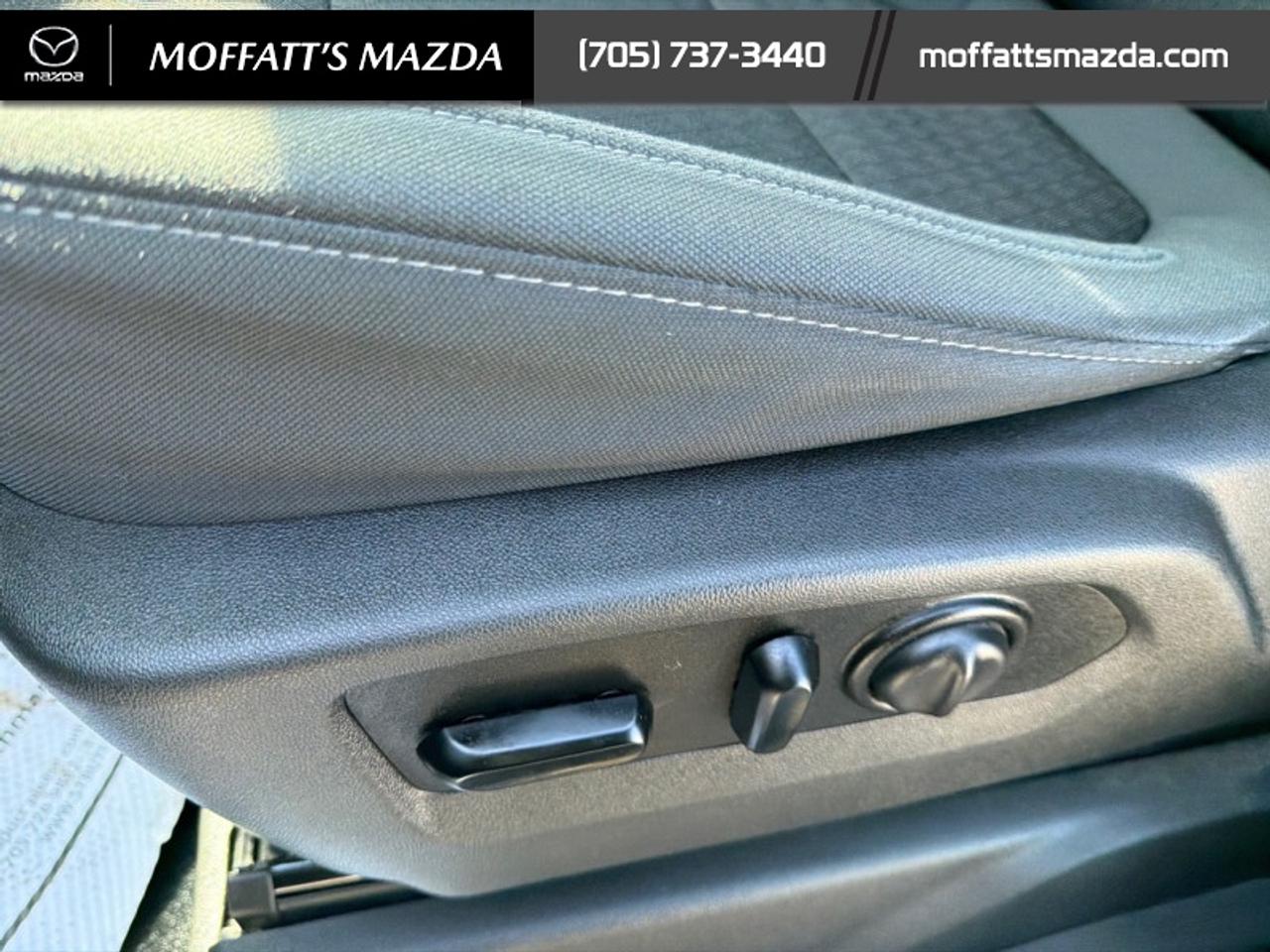 2021 Chevrolet Silverado 1500 RST Photo