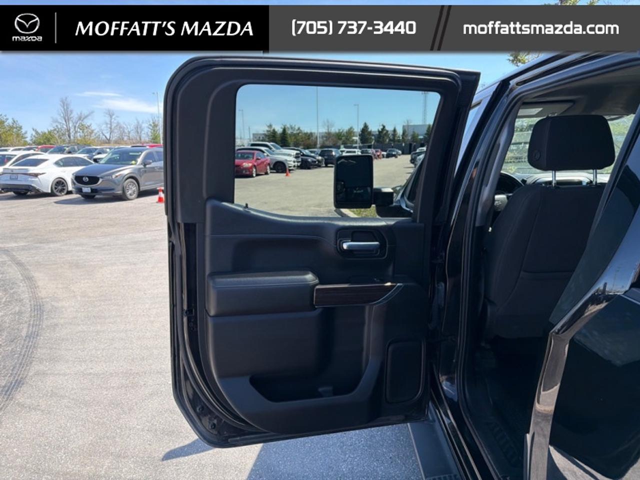 2021 Chevrolet Silverado 1500 RST Photo