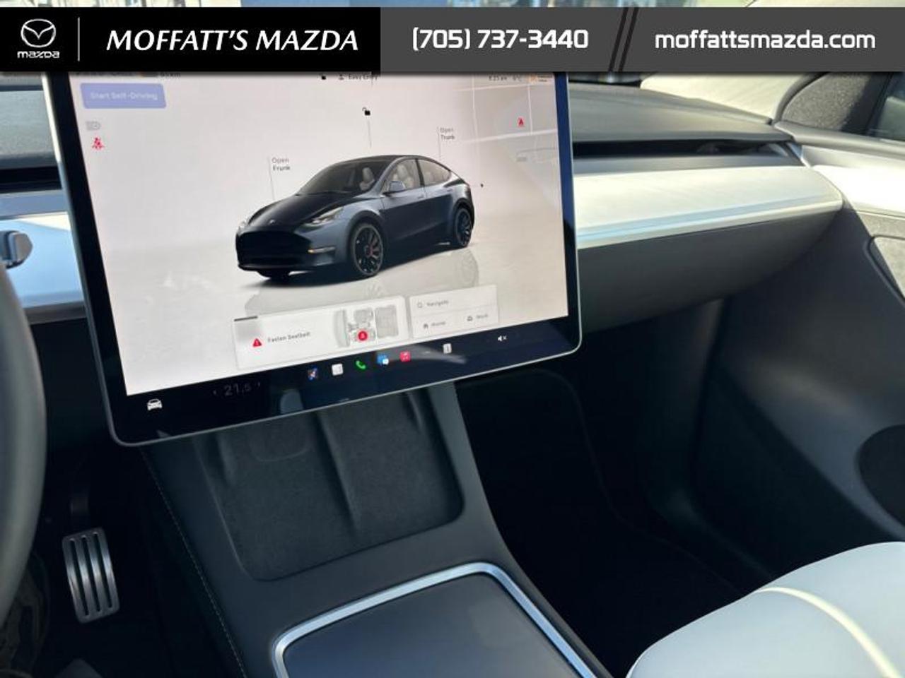 2024 Tesla Model Y PERFORMANCE Photo