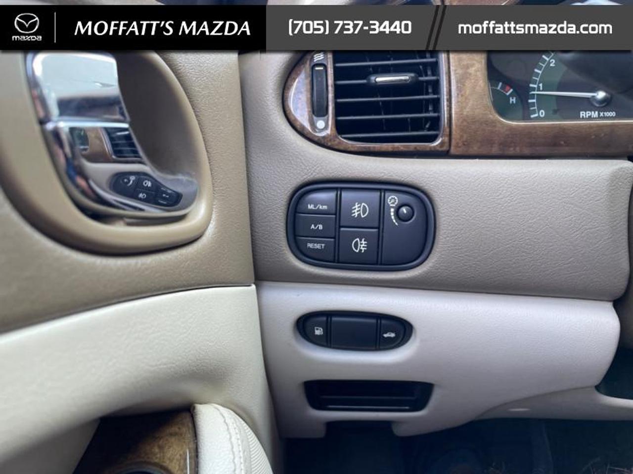 2003 Jaguar S-Type Base Photo