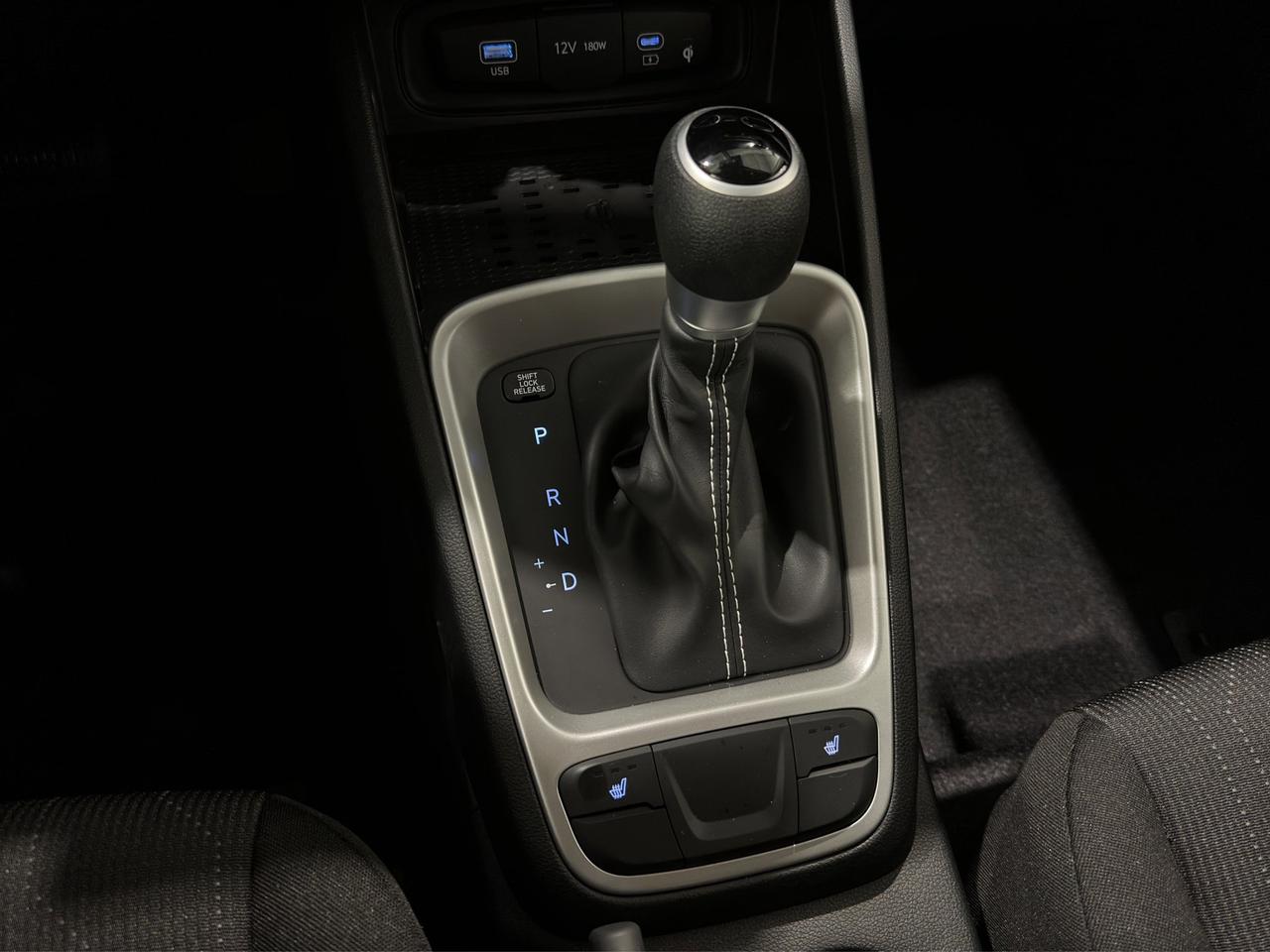 2026 Hyundai Venue Essential | Reverse Cam | Heated Seats Photo