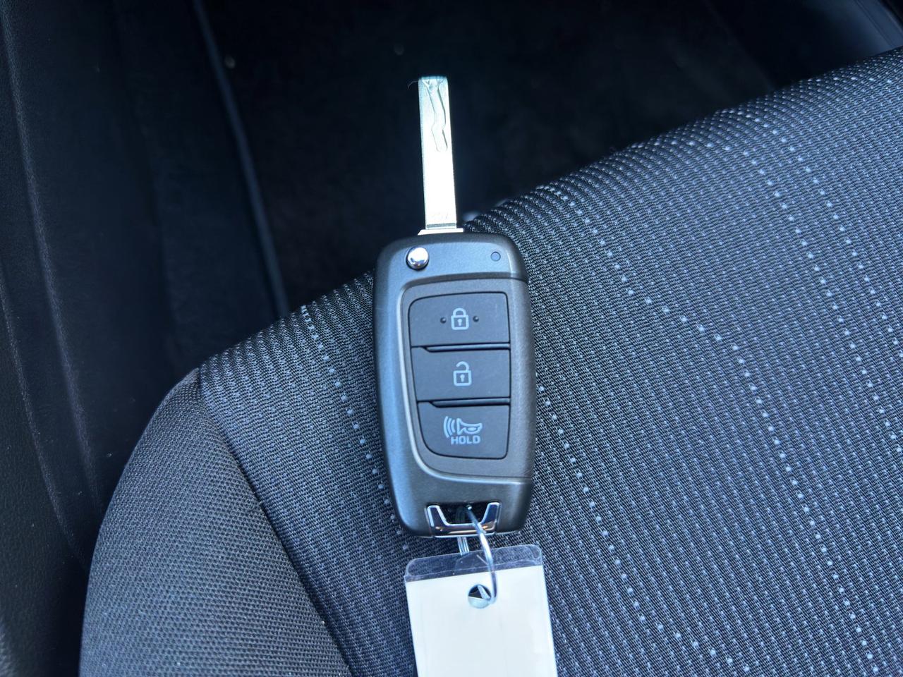 2026 Hyundai Venue Essential | Reverse Cam | Heated Seats Photo