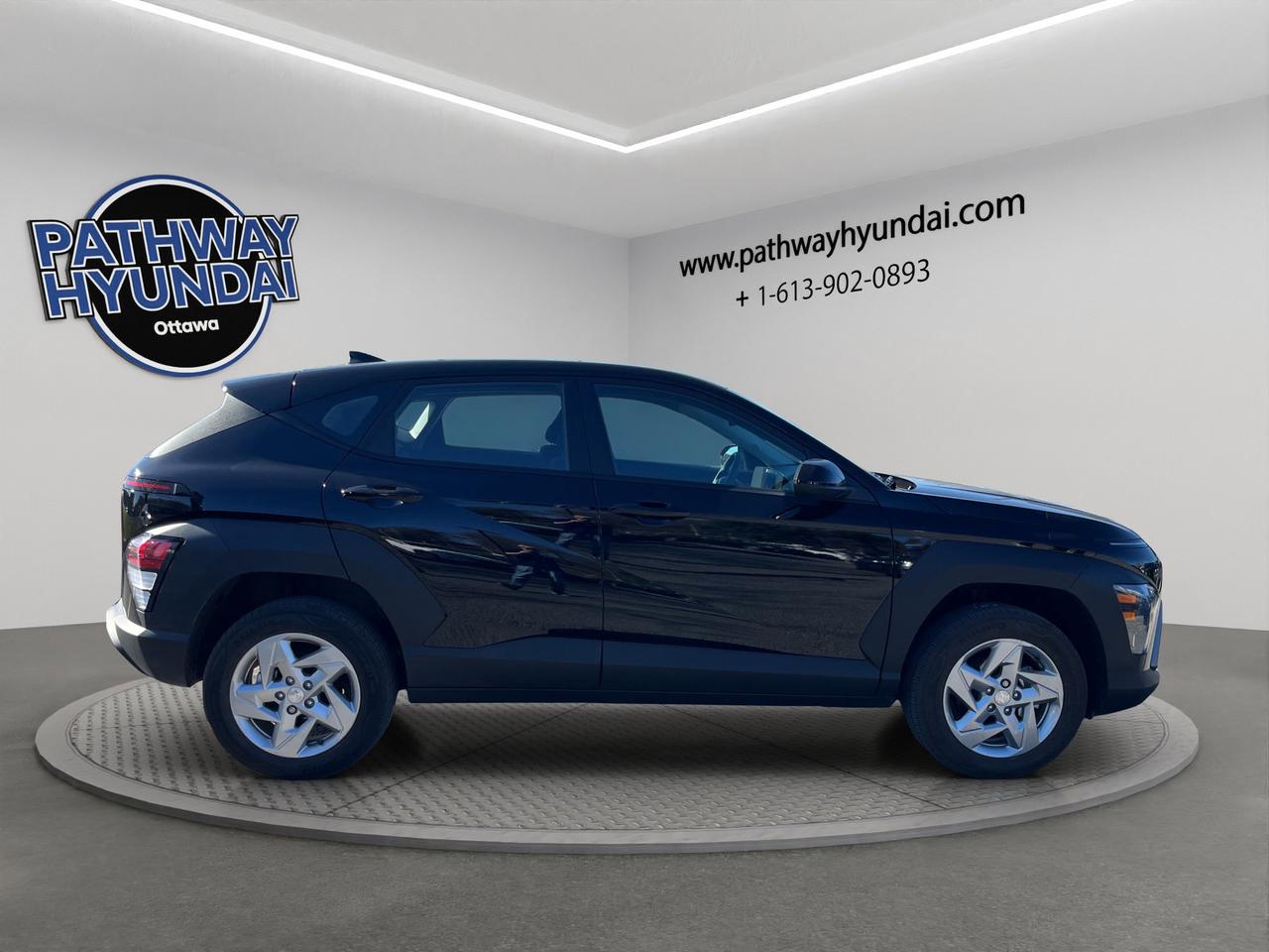 2024 Hyundai KONA Essential | Reverse Cam | Heated Seats Photo