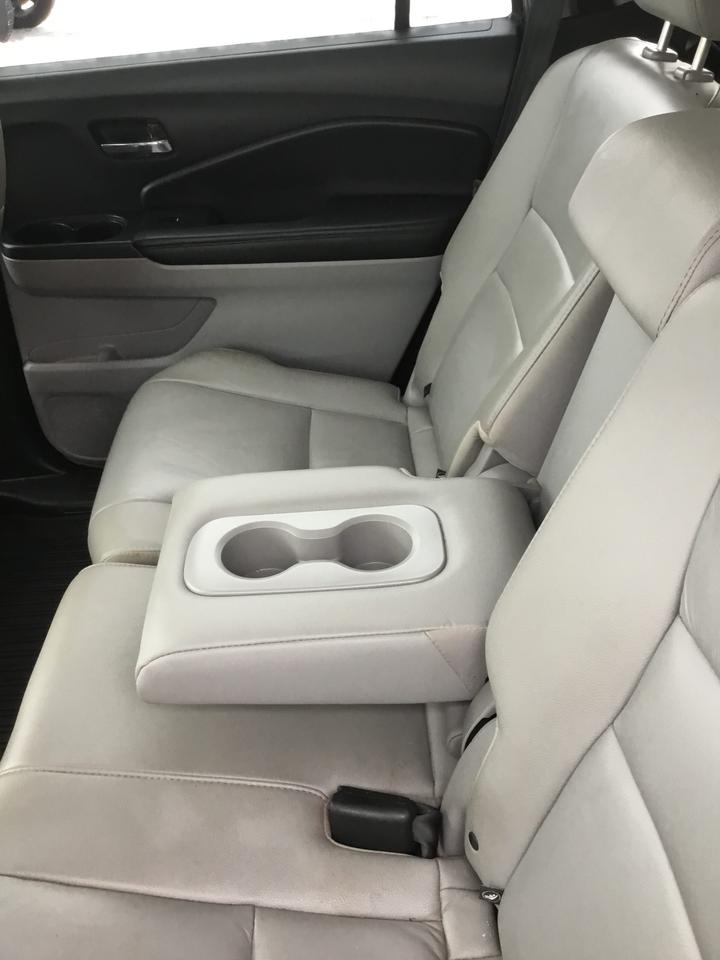 2016 Honda Pilot EX-L Photo