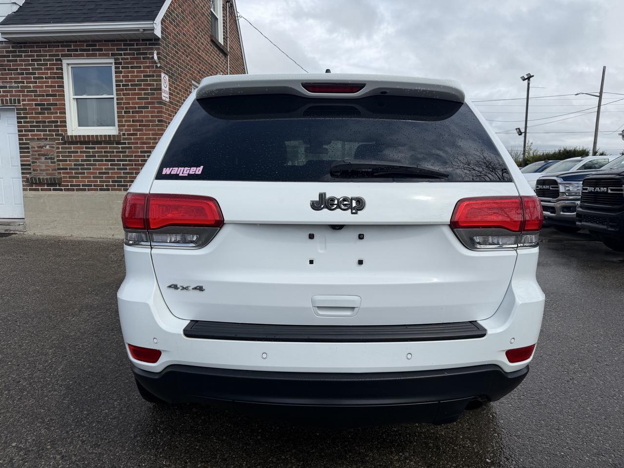 2019 Jeep Grand Cherokee Laredo E Photo