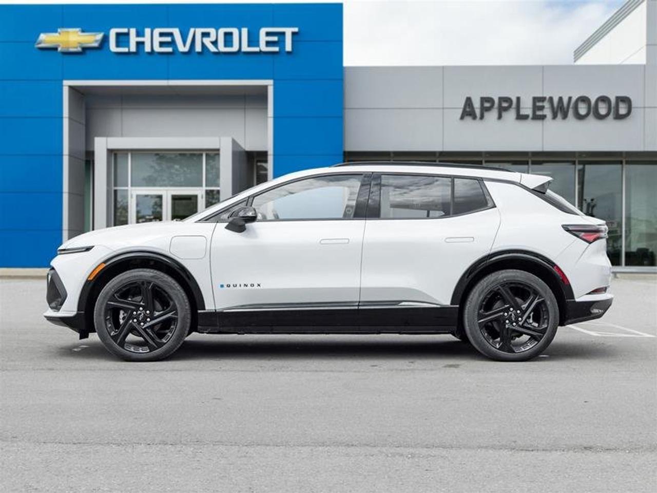 2026 Chevrolet Equinox EV RS Photo2