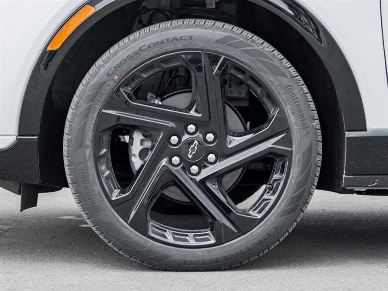2026 Chevrolet Equinox EV RS Photo3