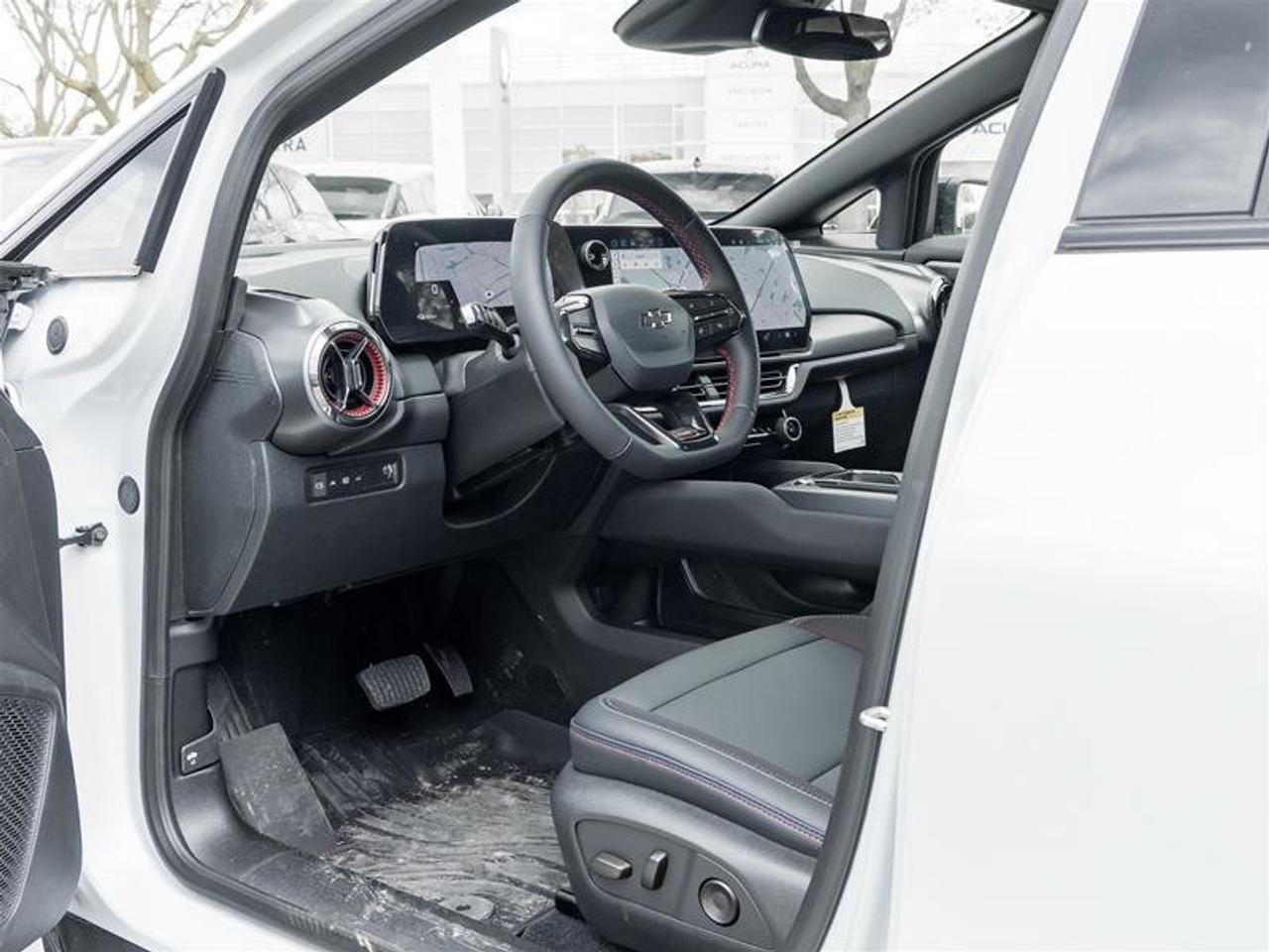 2026 Chevrolet Equinox EV RS Photo