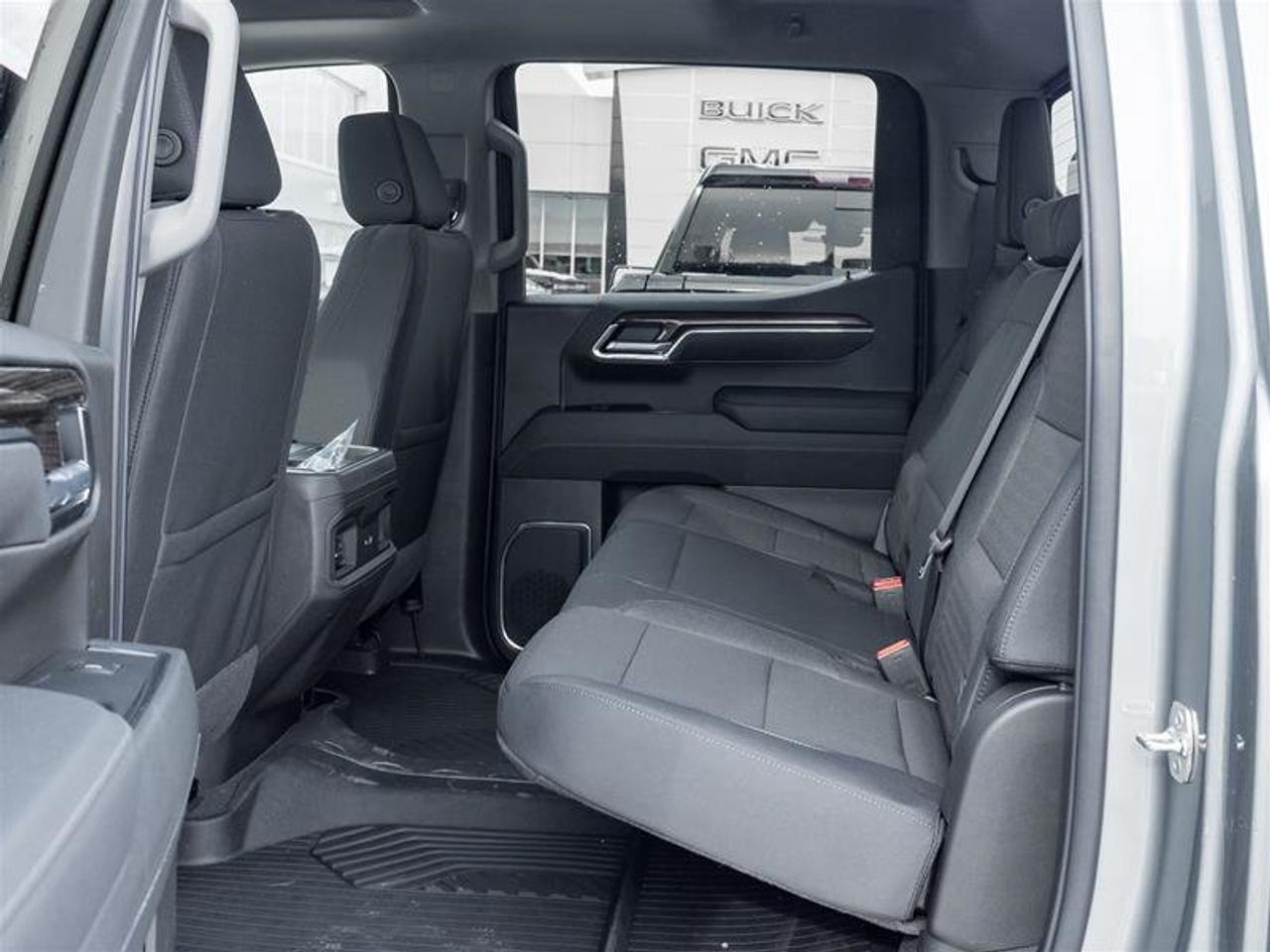 2026 Chevrolet Silverado 1500 Crew Cab Short Box 4-Wheel Drive LT Trail Boss Photo