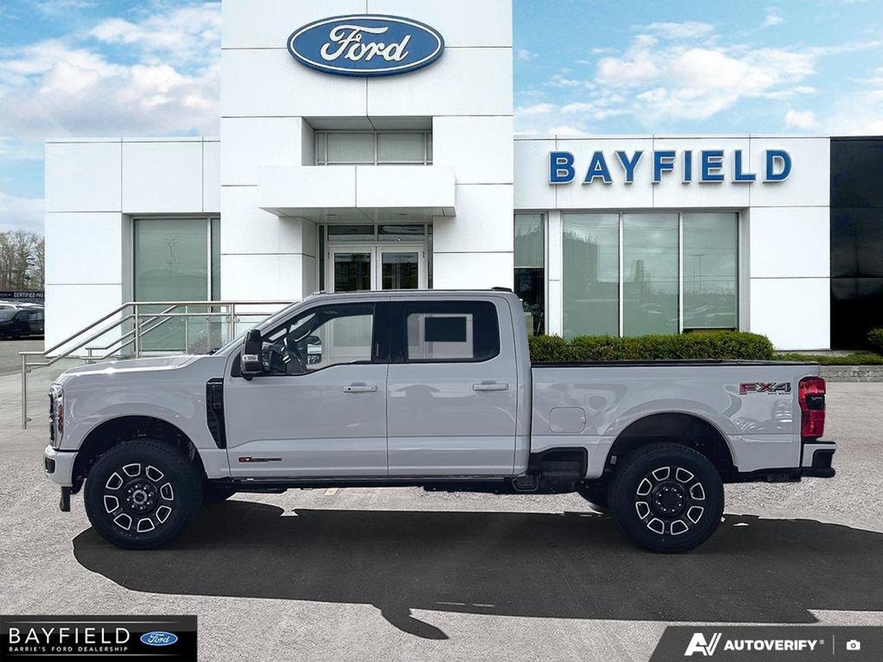2026 Ford SUPER DUTY F-250 SRW Platinum 4WD Crew Cab 6.75' Box Photo2