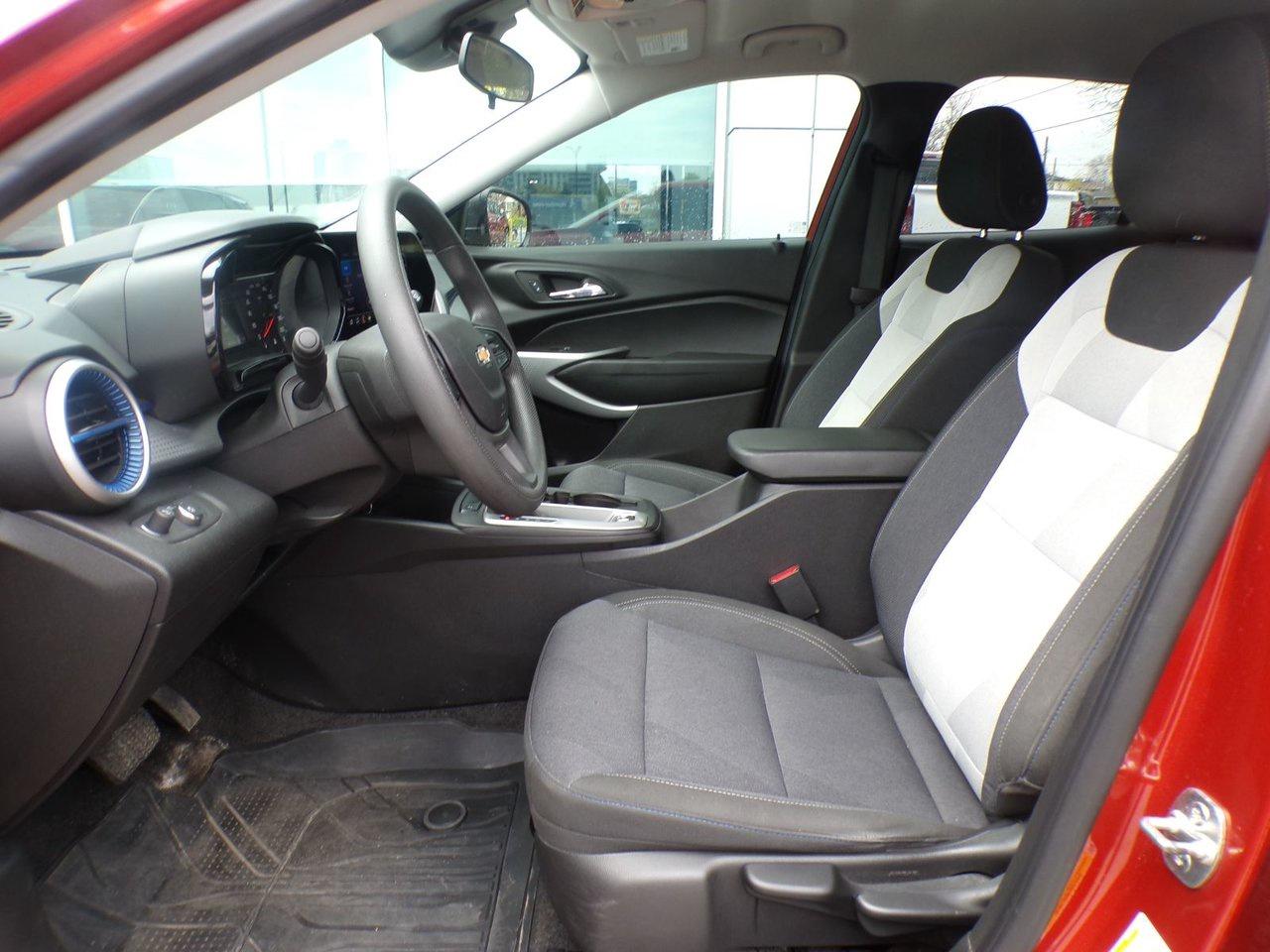2024 Chevrolet Trax LS Photo