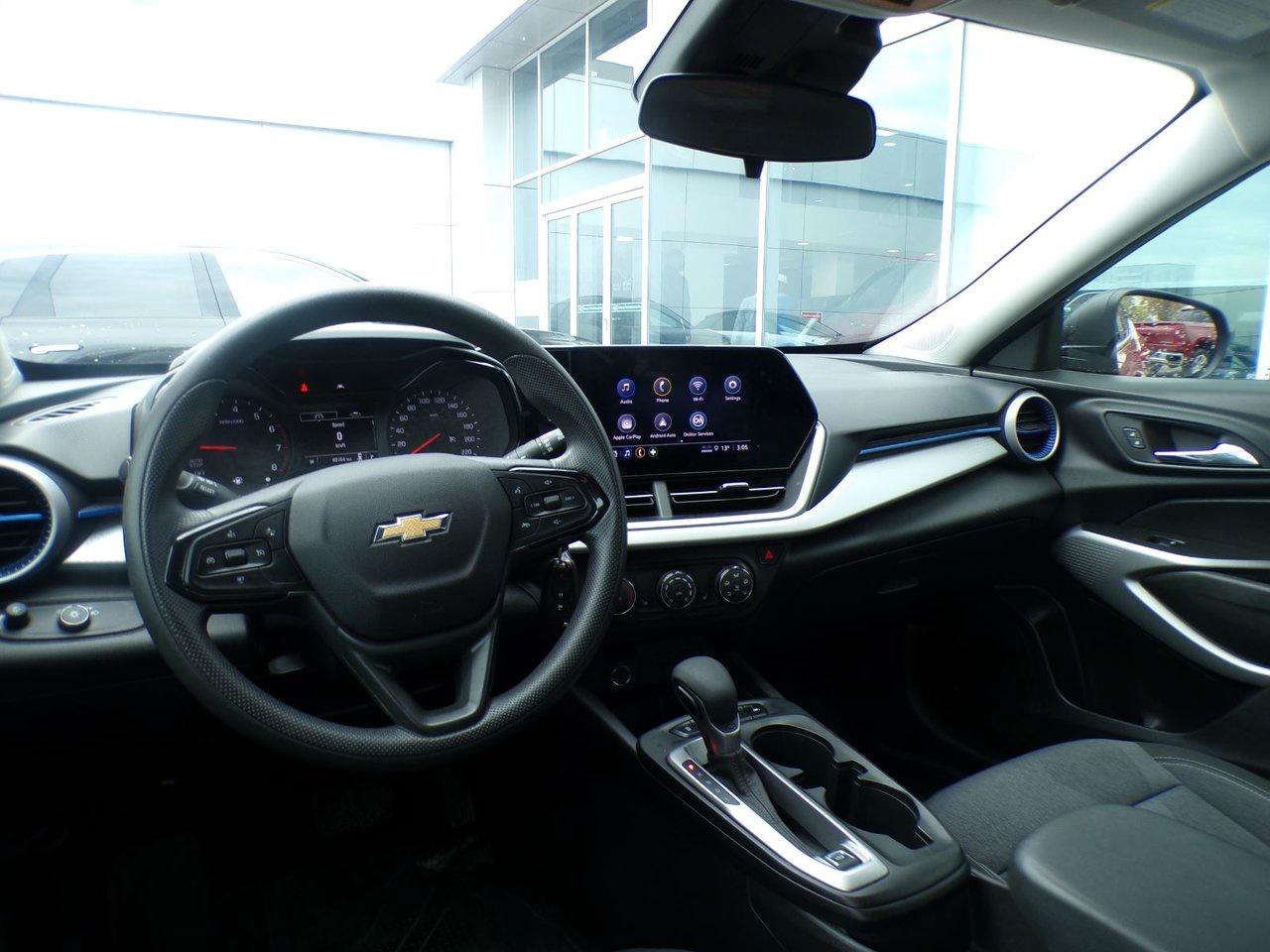 2024 Chevrolet Trax LS Photo
