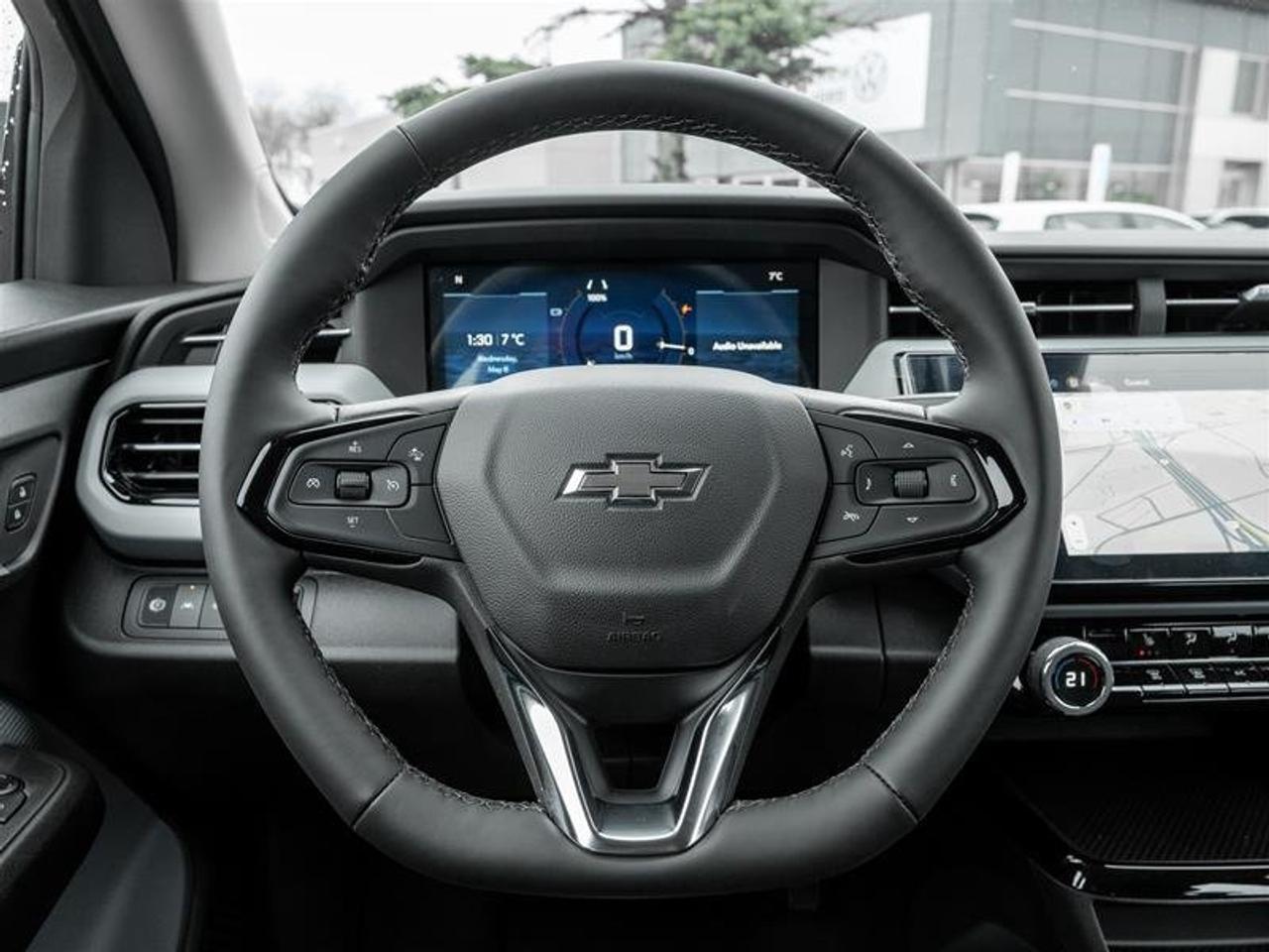 2027 Chevrolet Bolt LT Photo