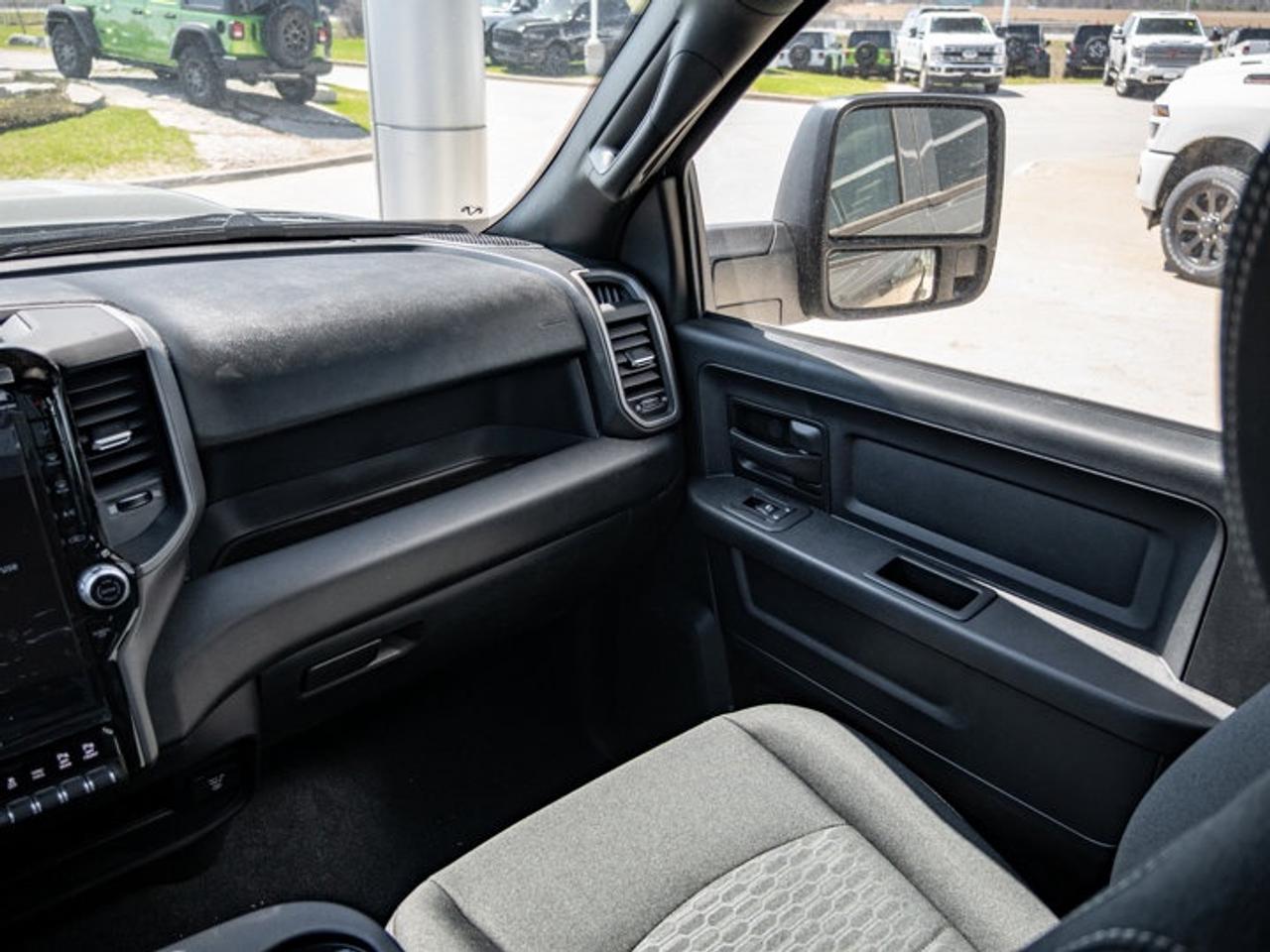 2026 RAM 2500 Black Express Photo