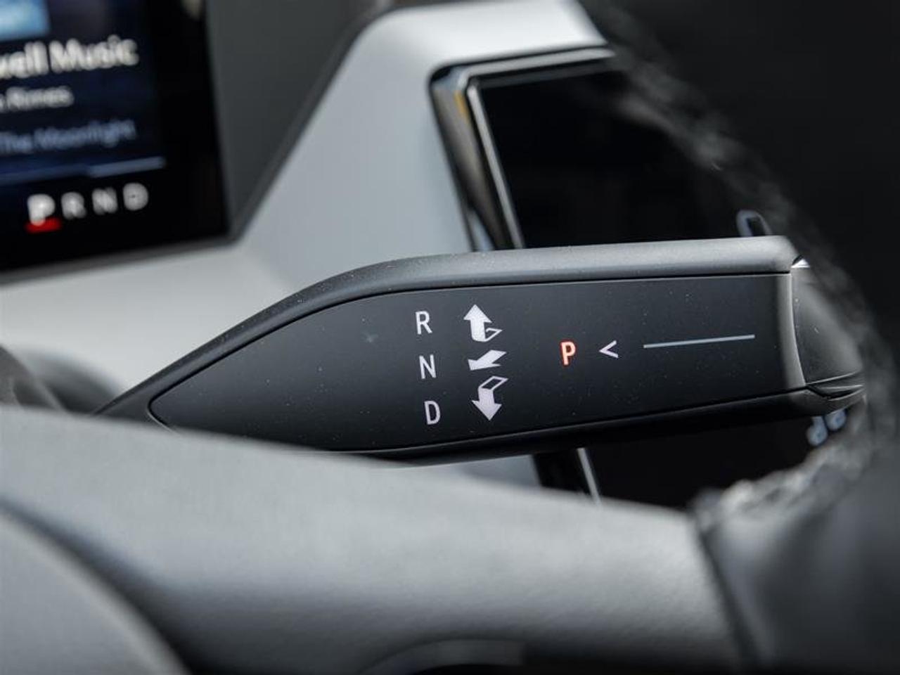 2027 Chevrolet Bolt RS Photo