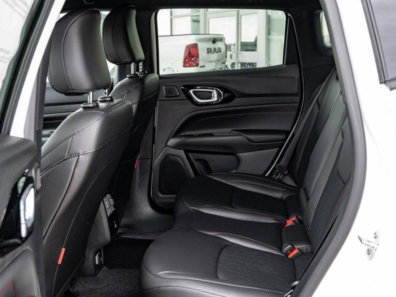 2026 Jeep Compass Trailhawk Photo