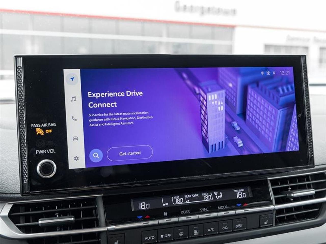 2025 Toyota Sienna Hybrid Sienna XLE 8-Pass Sunroof | Backup Cam | Heated Seats | Wireless Charging | XLE Photo