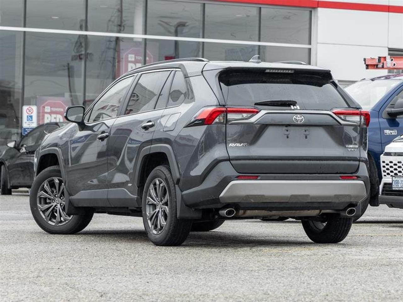 2025 Toyota RAV4 Hybrid Limited AWD Sunroof | Backup Cam | Navi | Heated Seats | Wireless Charging | JBL Audio | Limited Photo4