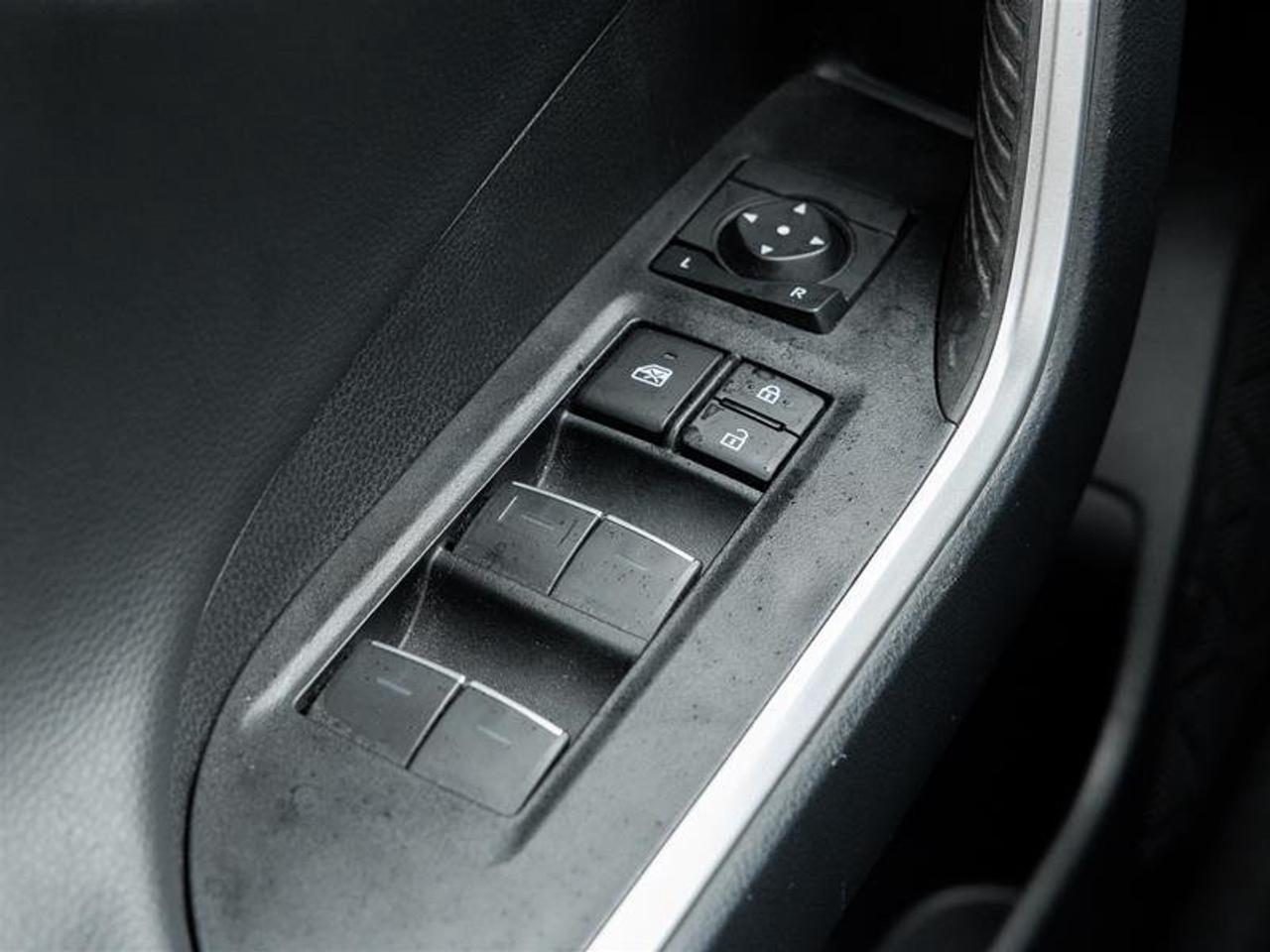 2025 Toyota RAV4 Hybrid Limited AWD Sunroof | Backup Cam | Navi | Heated Seats | Wireless Charging | JBL Audio | Limited Photo