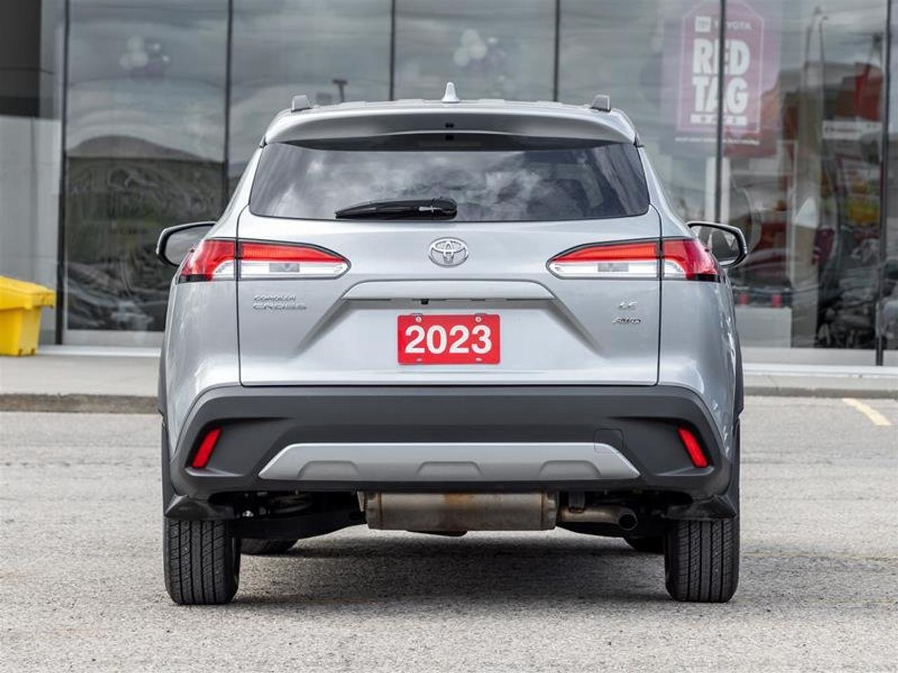 2023 Toyota Corolla Cross LE AWD Heated Seats| Heated Steering Wheel| Moonroof| Backup Camera| LE| AWD Photo