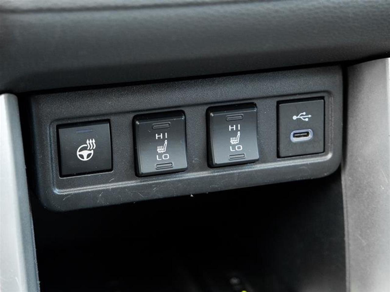 2023 Toyota Corolla Cross LE AWD Heated Seats| Heated Steering Wheel| Moonroof| Backup Camera| LE| AWD Photo