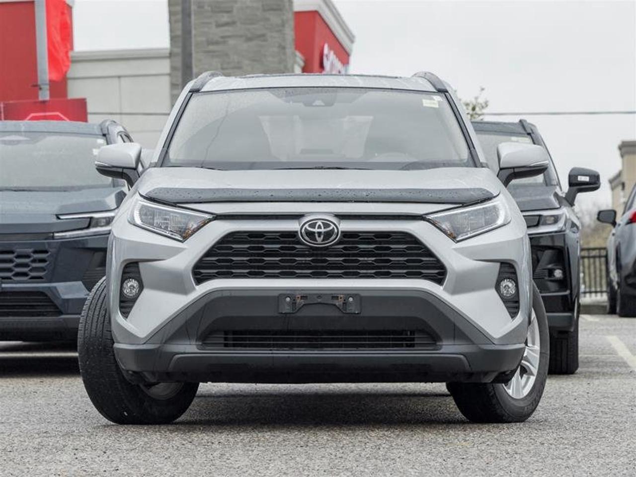 2021 Toyota RAV4 XLE AWD Sunroof | Backup Cam | Heated Seats | XLE | AWD Photo