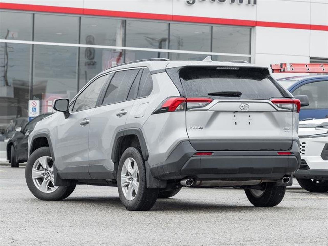 2021 Toyota RAV4 XLE AWD Sunroof | Backup Cam | Heated Seats | XLE | AWD Photo