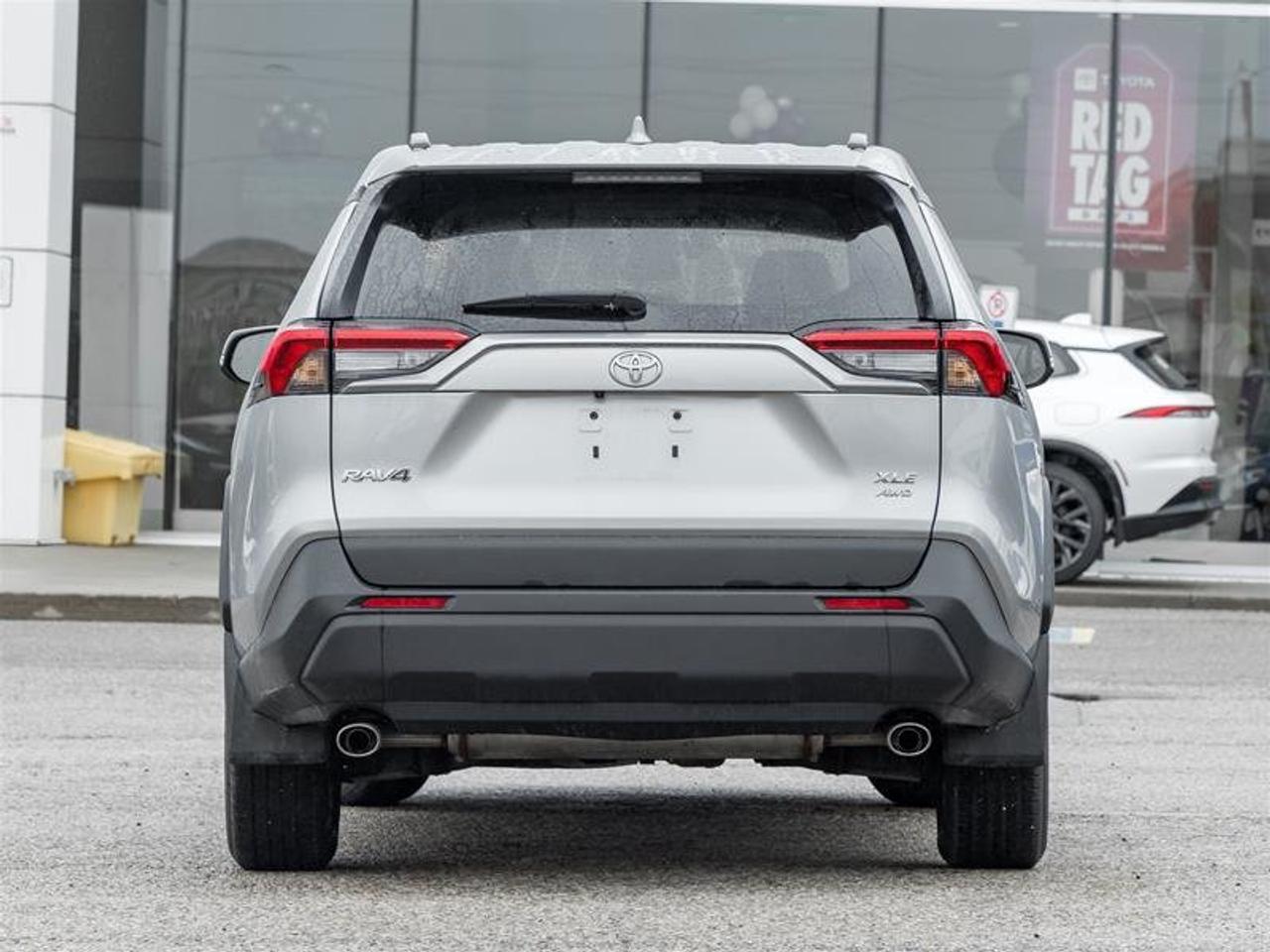 2021 Toyota RAV4 XLE AWD Sunroof | Backup Cam | Heated Seats | XLE | AWD Photo