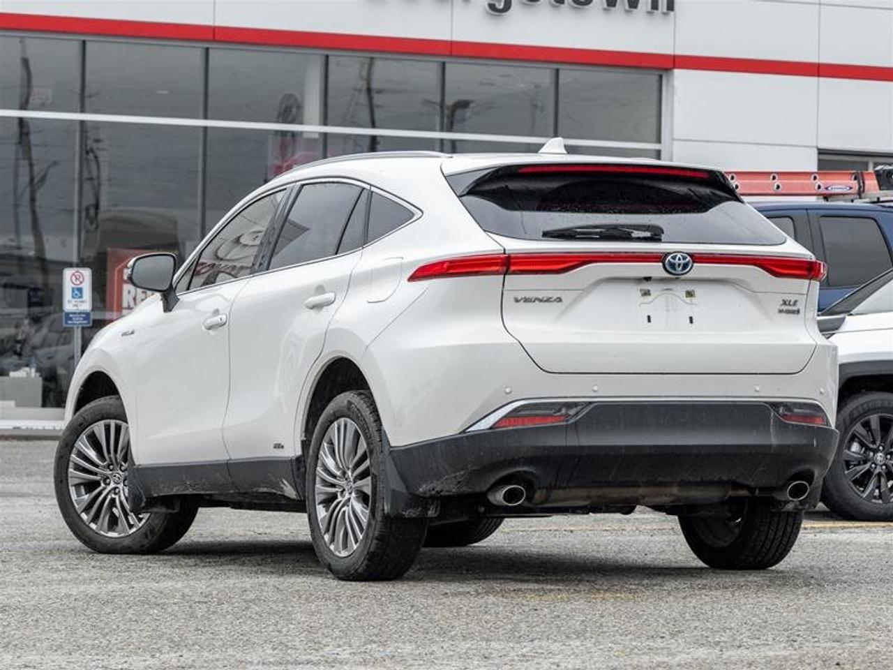 2021 Toyota Venza Hybrid Venza XLE Backup Cam | Navi | Heated Seats | Wireless Charging | JBL Audio | XLE Photo
