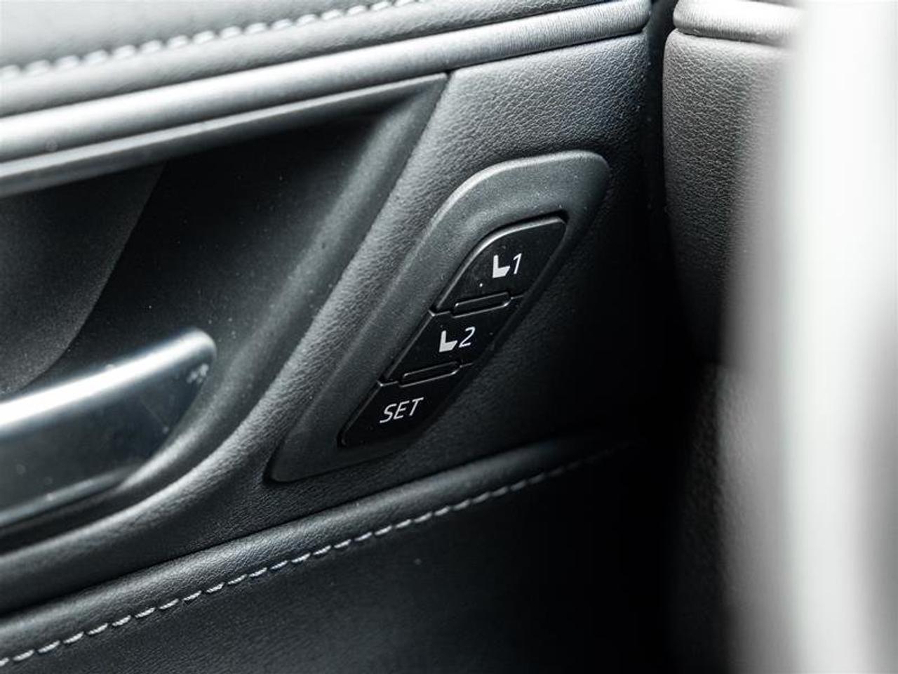 2021 Toyota Venza Hybrid Venza XLE Backup Cam | Navi | Heated Seats | Wireless Charging | JBL Audio | XLE Photo