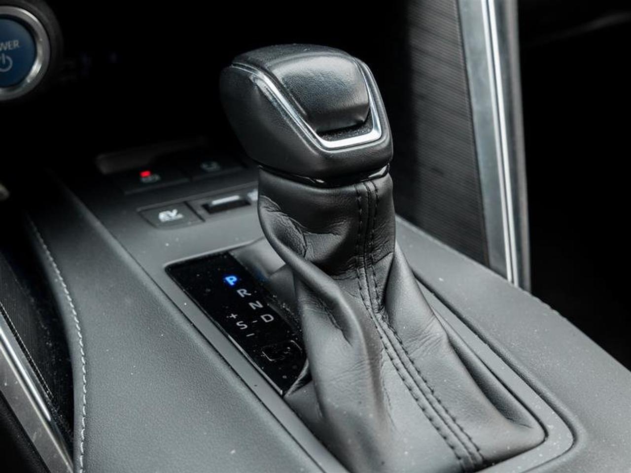 2021 Toyota Venza Hybrid Venza XLE Backup Cam | Navi | Heated Seats | Wireless Charging | JBL Audio | XLE Photo