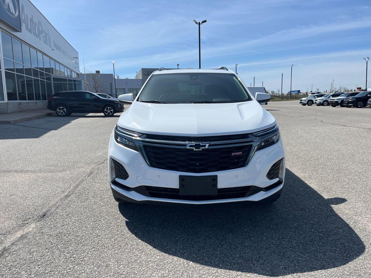 2022 Chevrolet Equinox RS AWD Photo2
