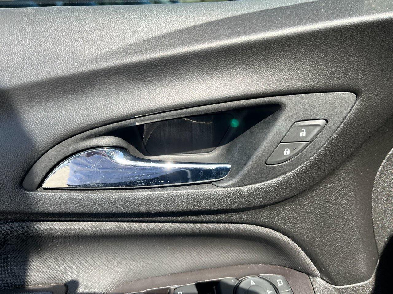 2022 Chevrolet Equinox RS AWD Photo