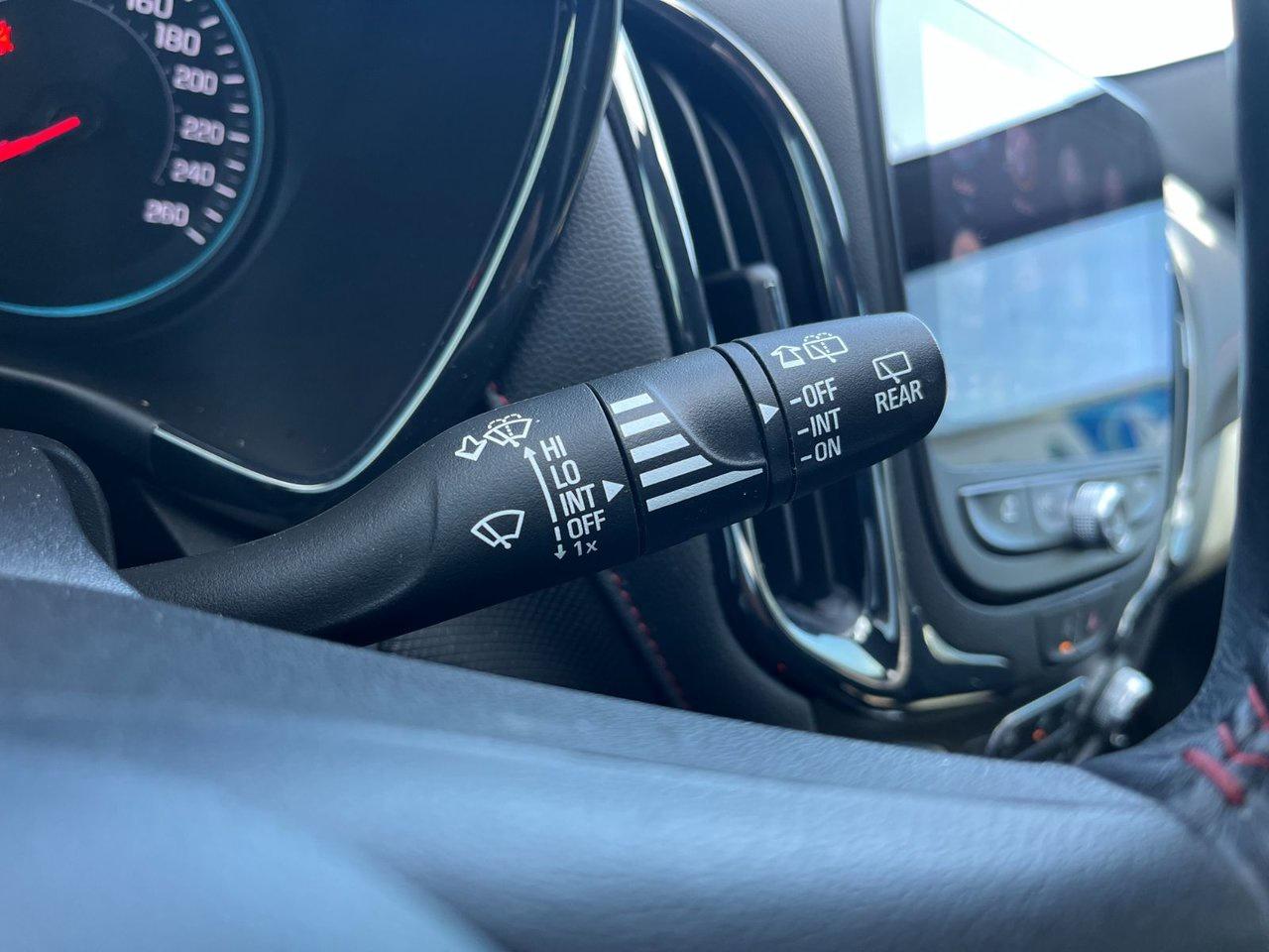 2022 Chevrolet Equinox RS AWD Photo