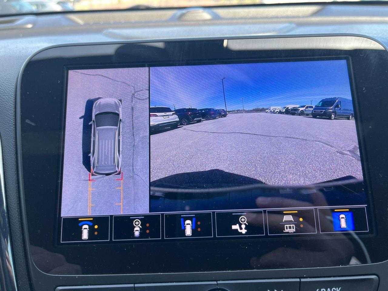 2022 Chevrolet Equinox RS AWD Photo