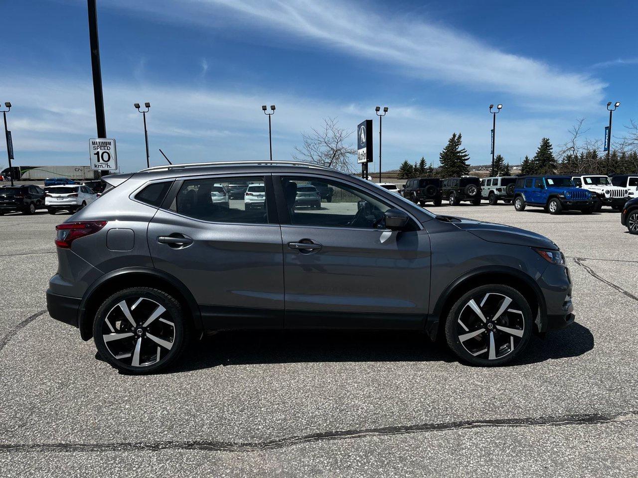 2023 Nissan Qashqai AWD SL CVT Photo4