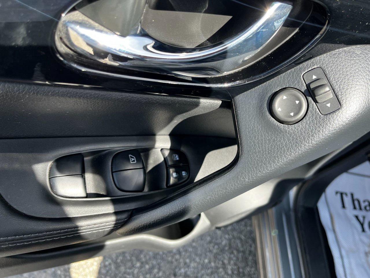 2023 Nissan Qashqai AWD SL CVT Photo