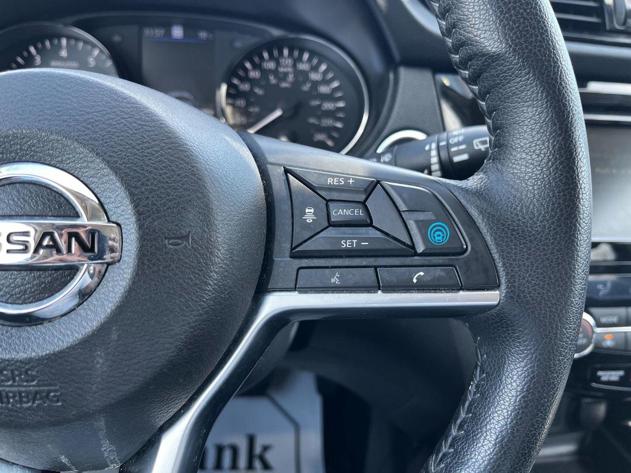 2023 Nissan Qashqai AWD SL CVT Photo