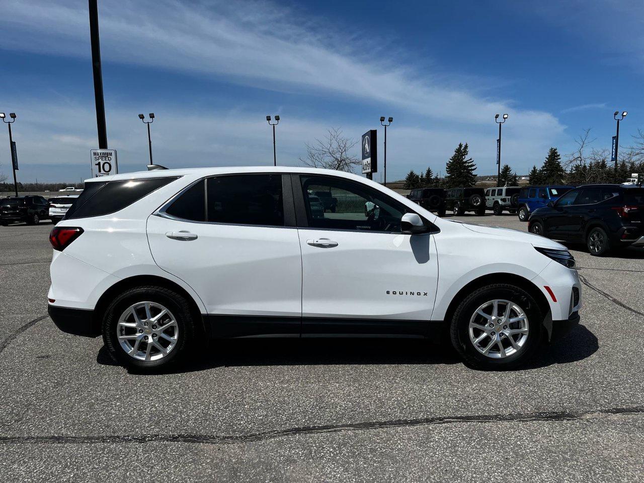 2022 Chevrolet Equinox AWD 4dr LT w/1LT Photo