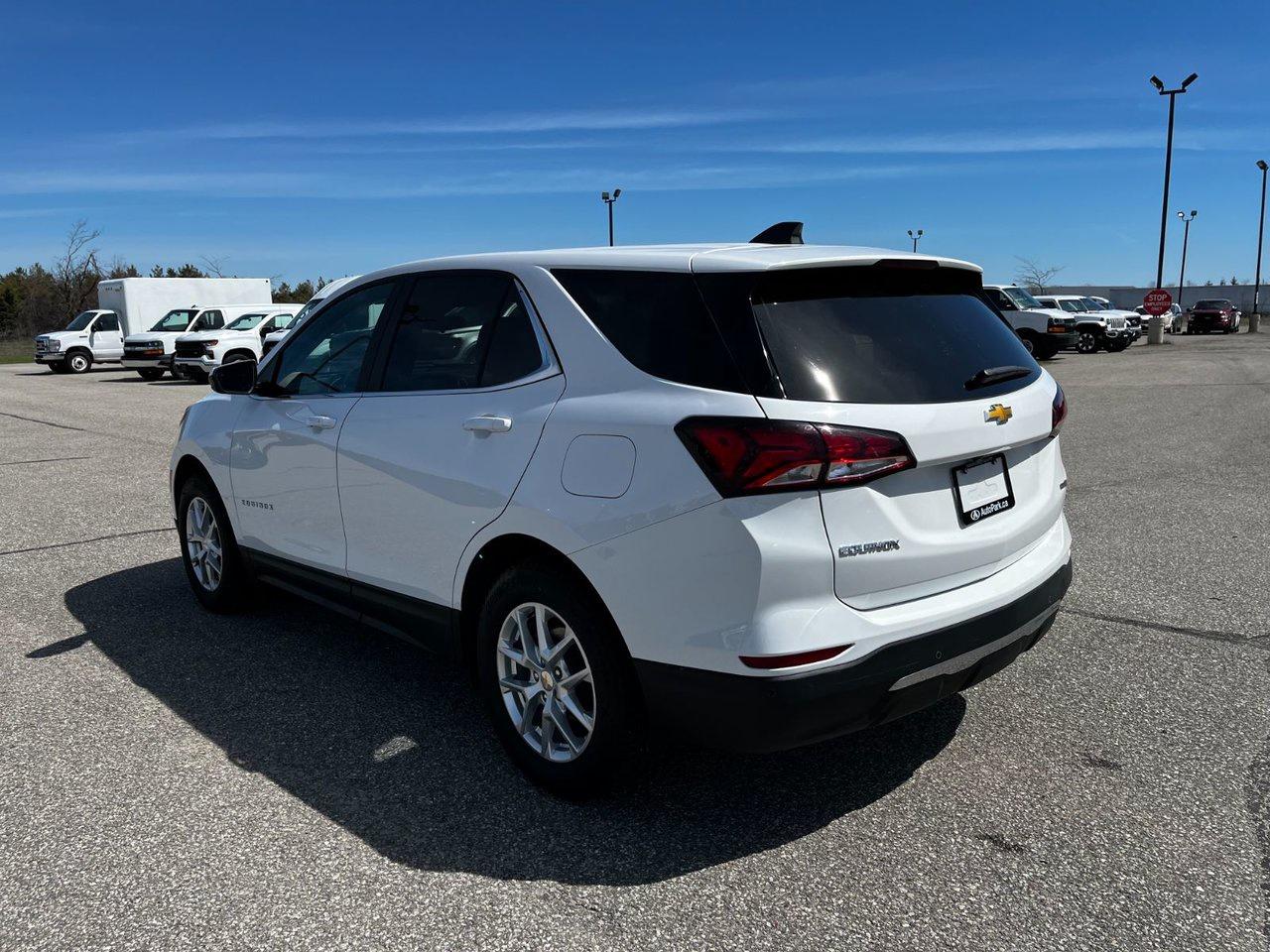 2022 Chevrolet Equinox AWD 4dr LT w/1LT Photo