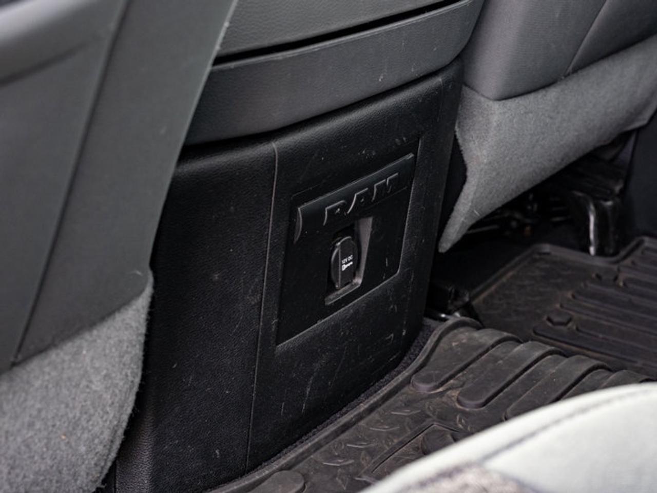 2016 RAM 1500 OUTDOORSMAN Photo