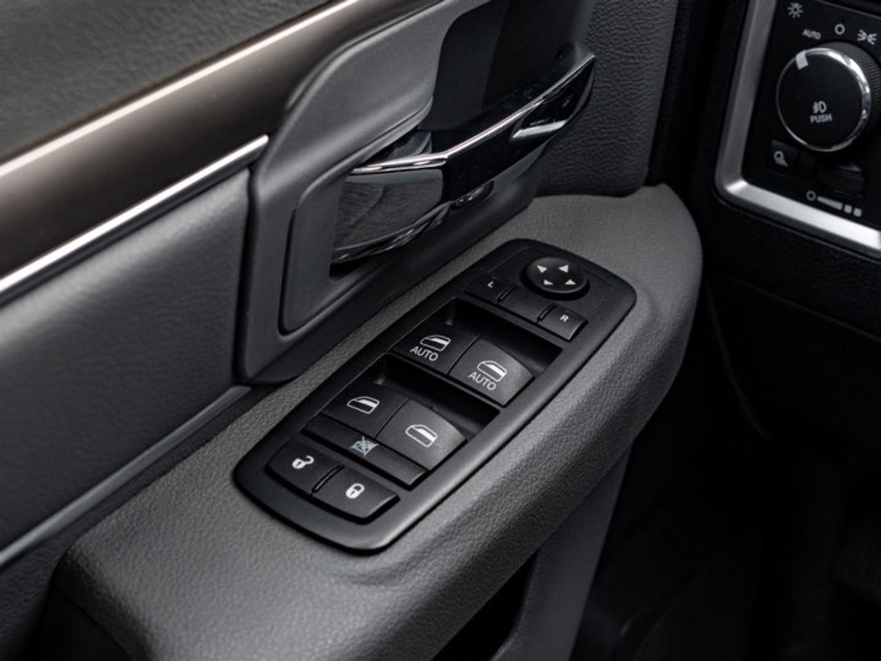 2016 RAM 1500 OUTDOORSMAN Photo