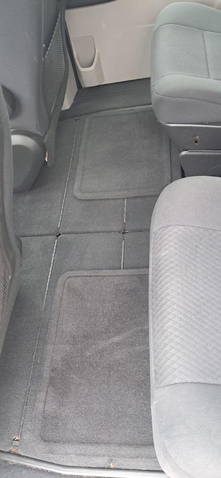 2010 Dodge Grand Caravan SXT Photo