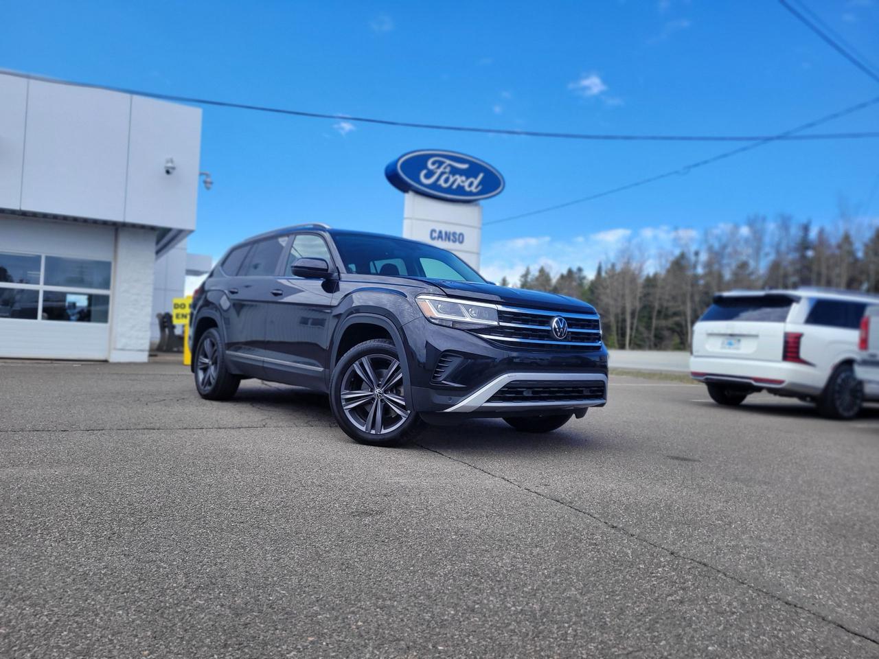 <p data-start=0 data-end=74><strong>2021 Volkswagen Atlas Highline AWD</strong>&nbsp;<strong>6 Seater</strong></p><p data-start=76 data-end=275>Finished in Black, 2021 Volkswagen Atlas Highline is a this <strong>One owner Lease return</strong> that delivers a premium driving experience with room for the whole family and confidence in all weather conditions thanks to Volkswagen&rsquo;s AWD system.</p><p data-start=277 data-end=290>Key Features:</p><ul data-start=291 data-end=712><li data-section-id=j182x4 data-start=291 data-end=321>2.0L TSI turbocharged engine</li><li data-section-id=1g44bjc data-start=322 data-end=345>All-Wheel Drive (AWD)</li><li data-section-id=1g44bjc data-start=322 data-end=345>Middle row captains chairs</li><li data-section-id=1448pjt data-start=346 data-end=375>3rd row split-bench seating, 6 seater</li><li data-section-id=1997h3a data-start=376 data-end=413>Perforated leather seating surfaces</li><li data-section-id=jbo3bo data-start=414 data-end=453>Heated & ventilated front sport seats</li><li data-section-id=btq5ad data-start=454 data-end=473>Heated rear seats</li><li data-section-id=1cngw6v data-start=474 data-end=497>Heated steering wheel</li><li data-section-id=1kr6nus data-start=498 data-end=524>Panoramic power moonroof</li><li data-section-id=3c7o0n data-start=525 data-end=541>Power liftgate</li><li data-section-id=1uqpece data-start=542 data-end=564>Memory driver&rsquo;s seat</li><li data-section-id=r2xkfe data-start=565 data-end=584>Power driver seat</li><li data-section-id=fzffcq data-start=585 data-end=618>Front dual-zone climate control</li><li data-section-id=ulf04f data-start=619 data-end=633>Alloy wheels</li><li data-section-id=1pqx91f data-start=634 data-end=693>App-Connect with Apple CarPlay, Android Auto & MirrorLink</li><li data-section-id=1jvv5q0 data-start=694 data-end=712>Rear view camera</li></ul><p>&nbsp;</p><p><strong>Benefits of shopping at Canso Ford:</strong>&nbsp;<br>- Carfax report with every quality pre-owned vehicle&nbsp;<br>- Full tank of fuel with every quality pre-owned vehicle&nbsp;<br>- 3-Month 5,000km PremiumCare Warranty&nbsp;<br>- 172 Point Inspection.</p>