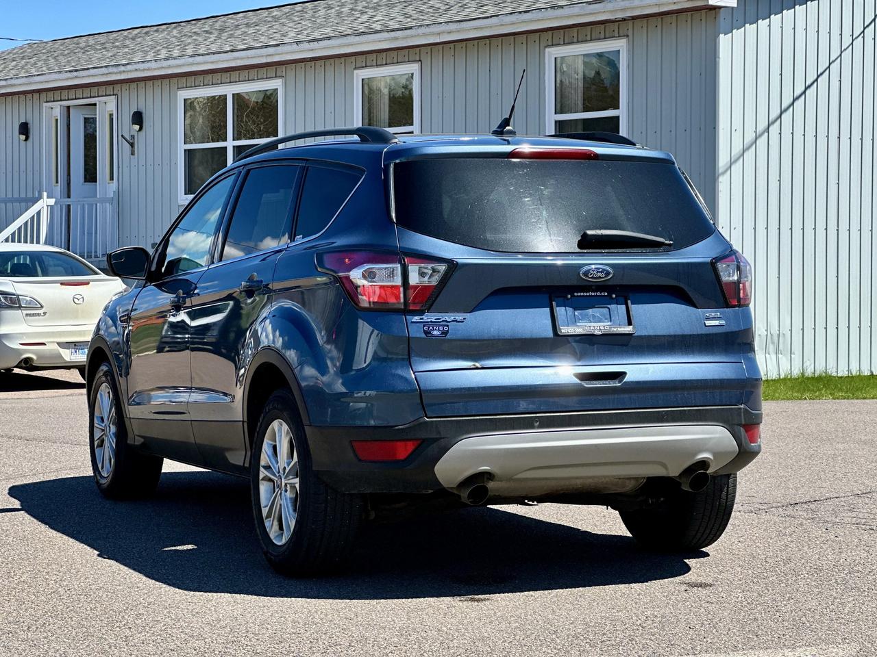 2018 Ford Escape SEL SEL AWD Photo3