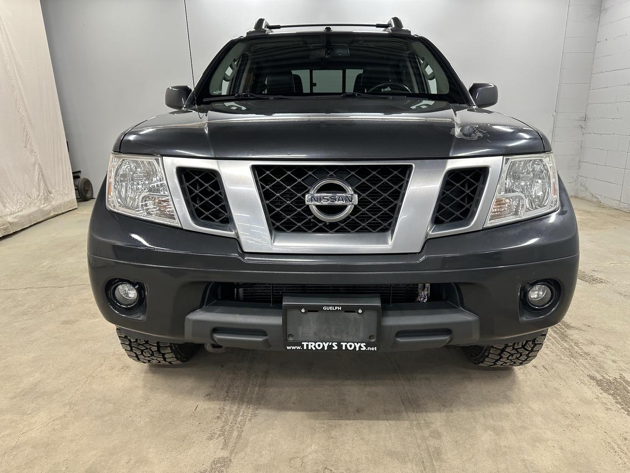 2015 Nissan Frontier Pro-4X Photo2