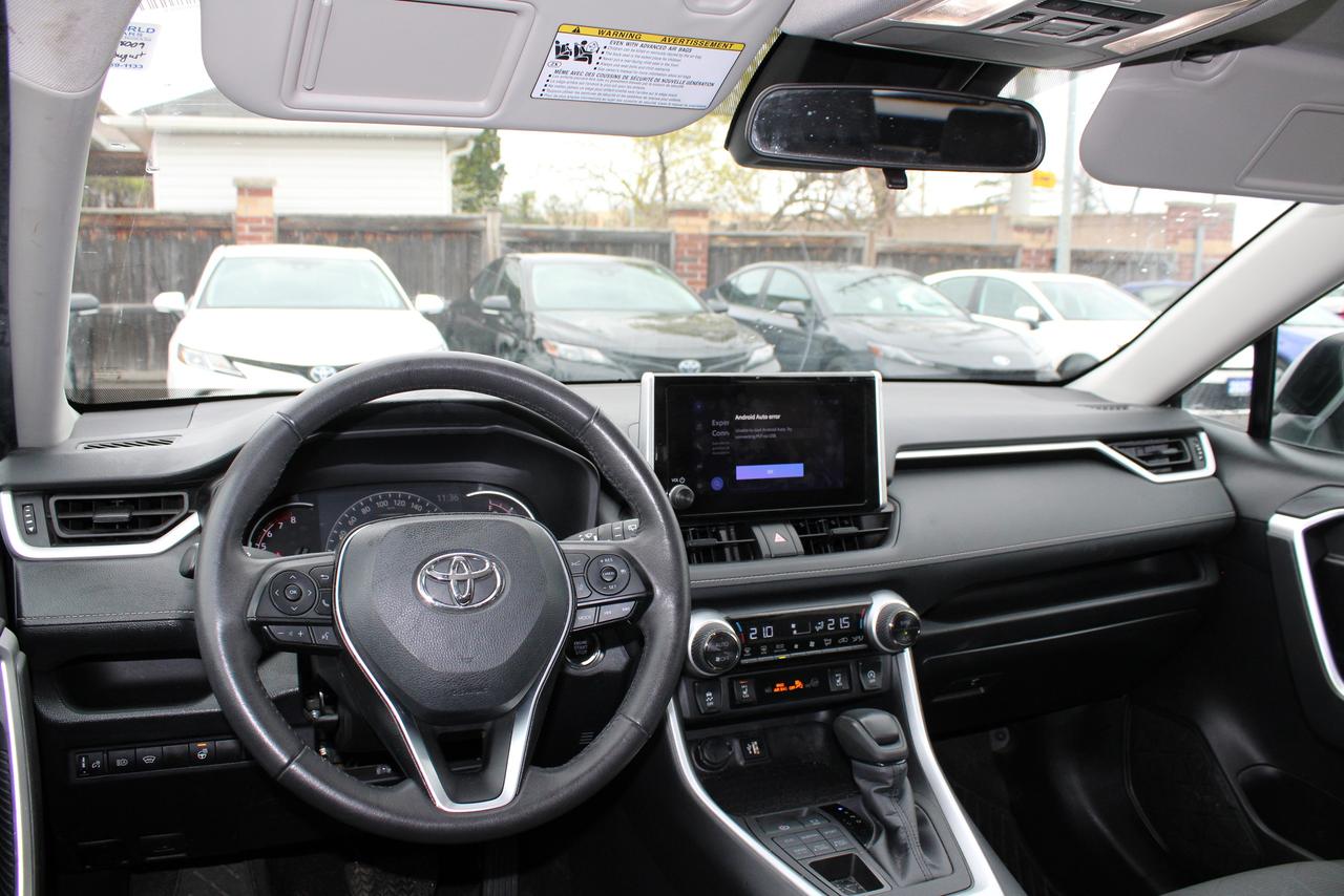 2024 Toyota RAV4 XLE AWD Photo