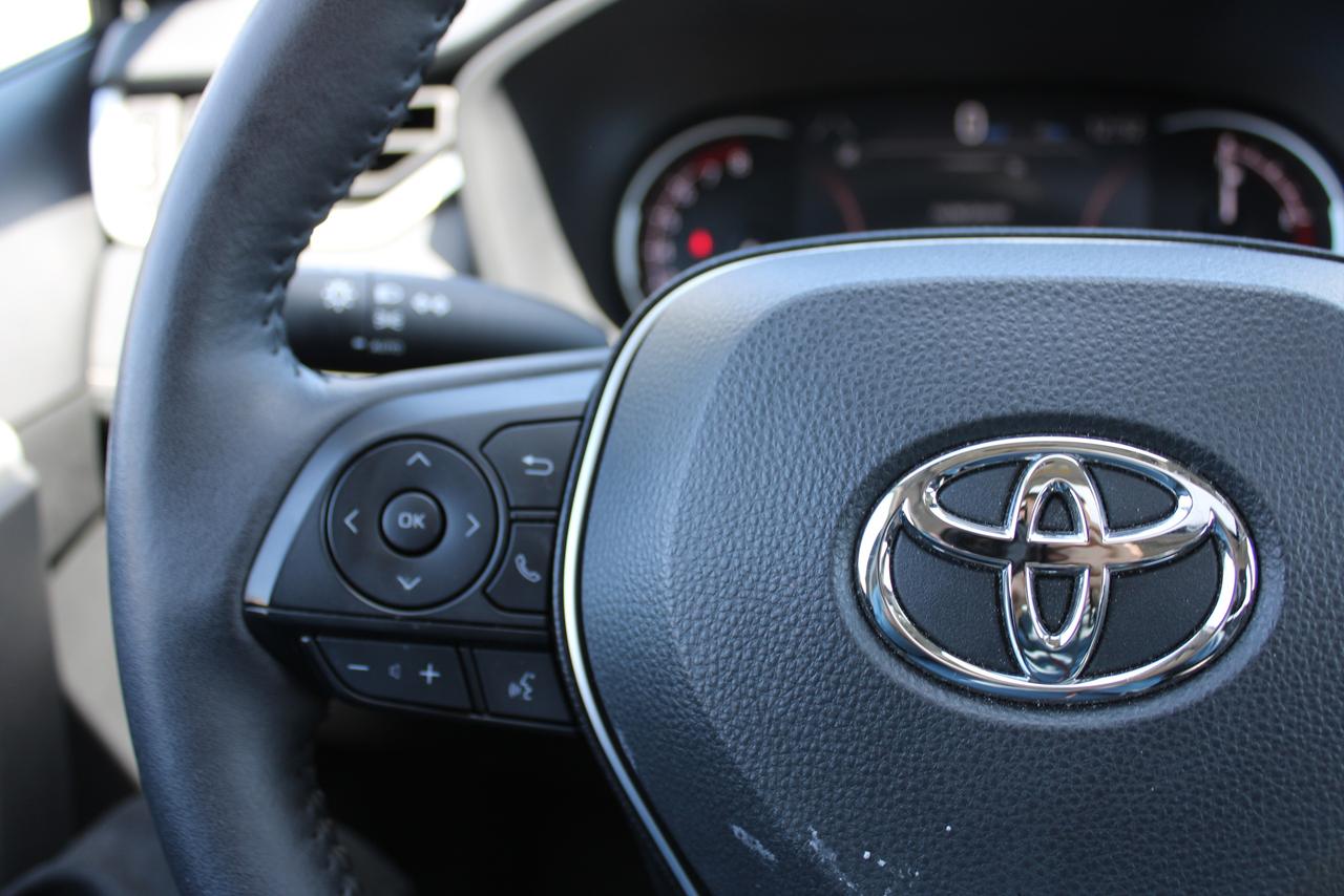 2025 Toyota RAV4 XLE AWD Photo