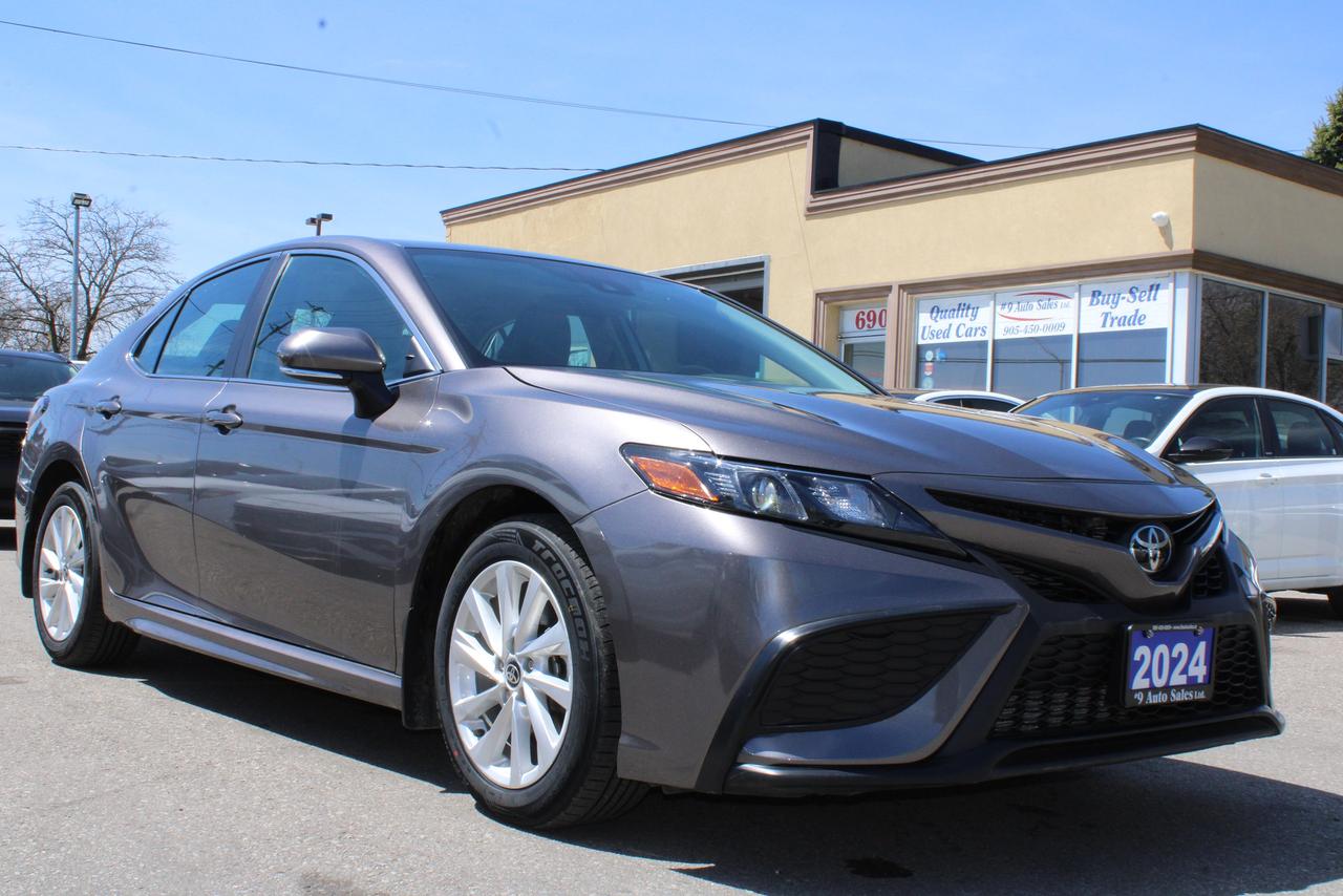 2024 Toyota Camry SE Auto Photo