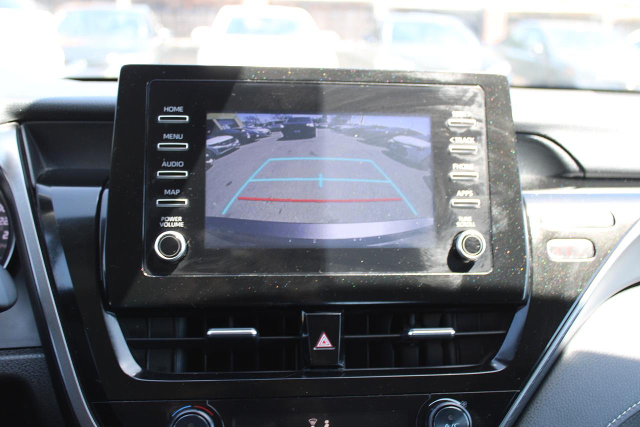 2024 Toyota Camry SE Auto Photo